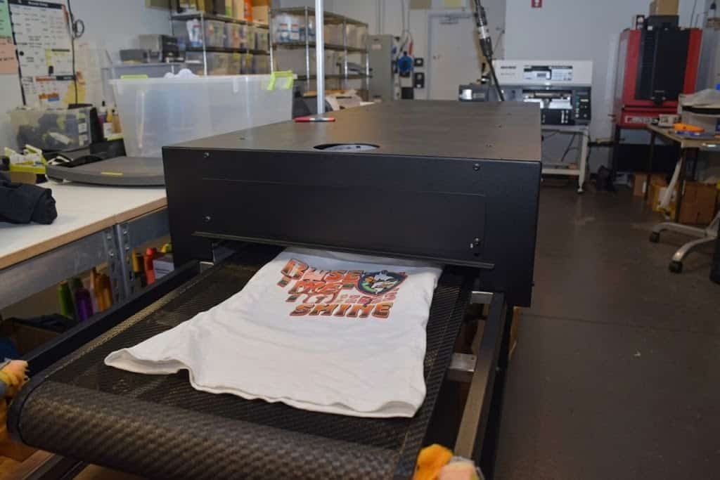 Local DTG printing services for custom apparel in Las Vegas